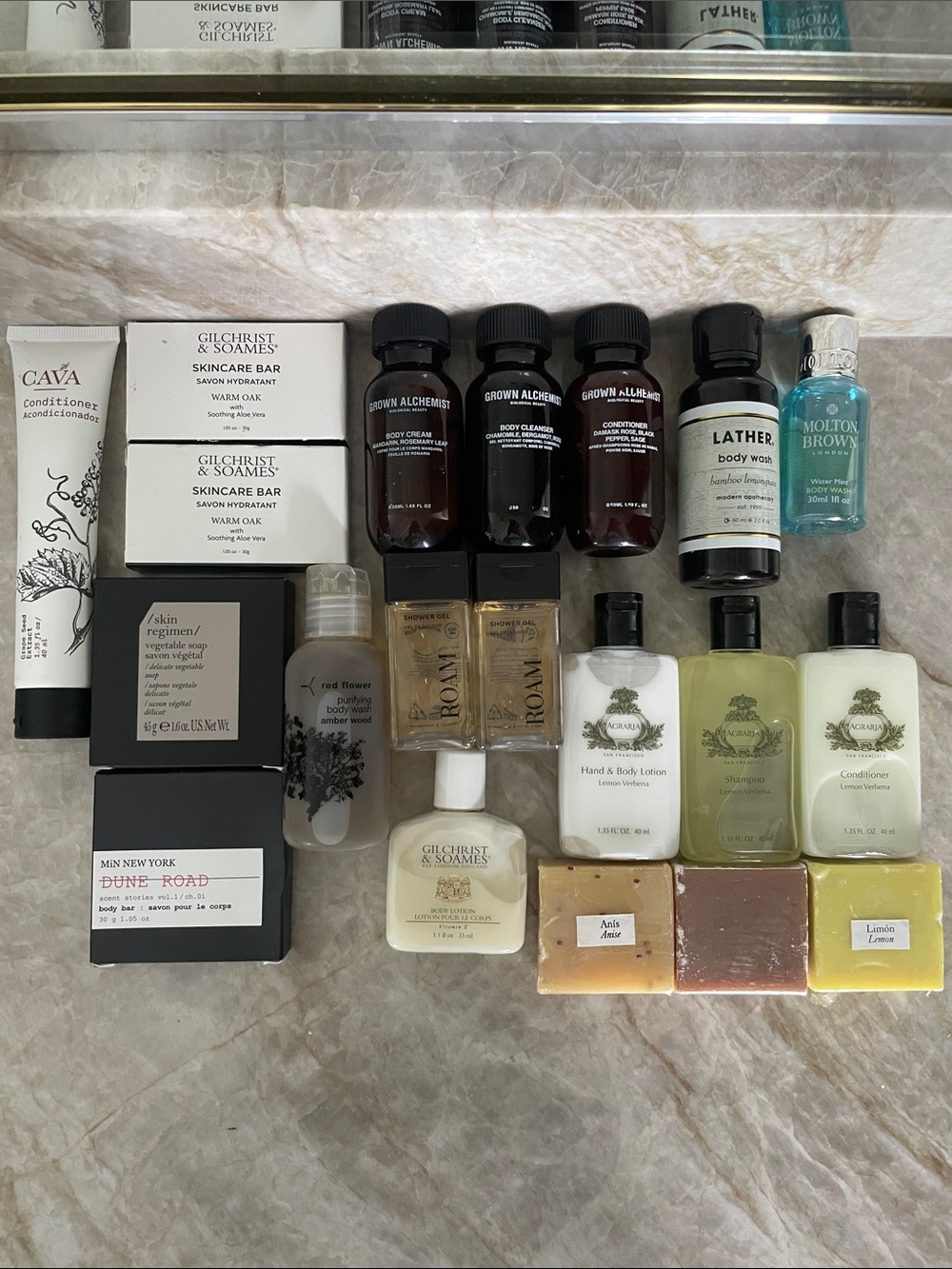 BRAND NEW LOT OF BATH AND BODY PRODUCTS! soaps, shampoo, conditioner, body wash